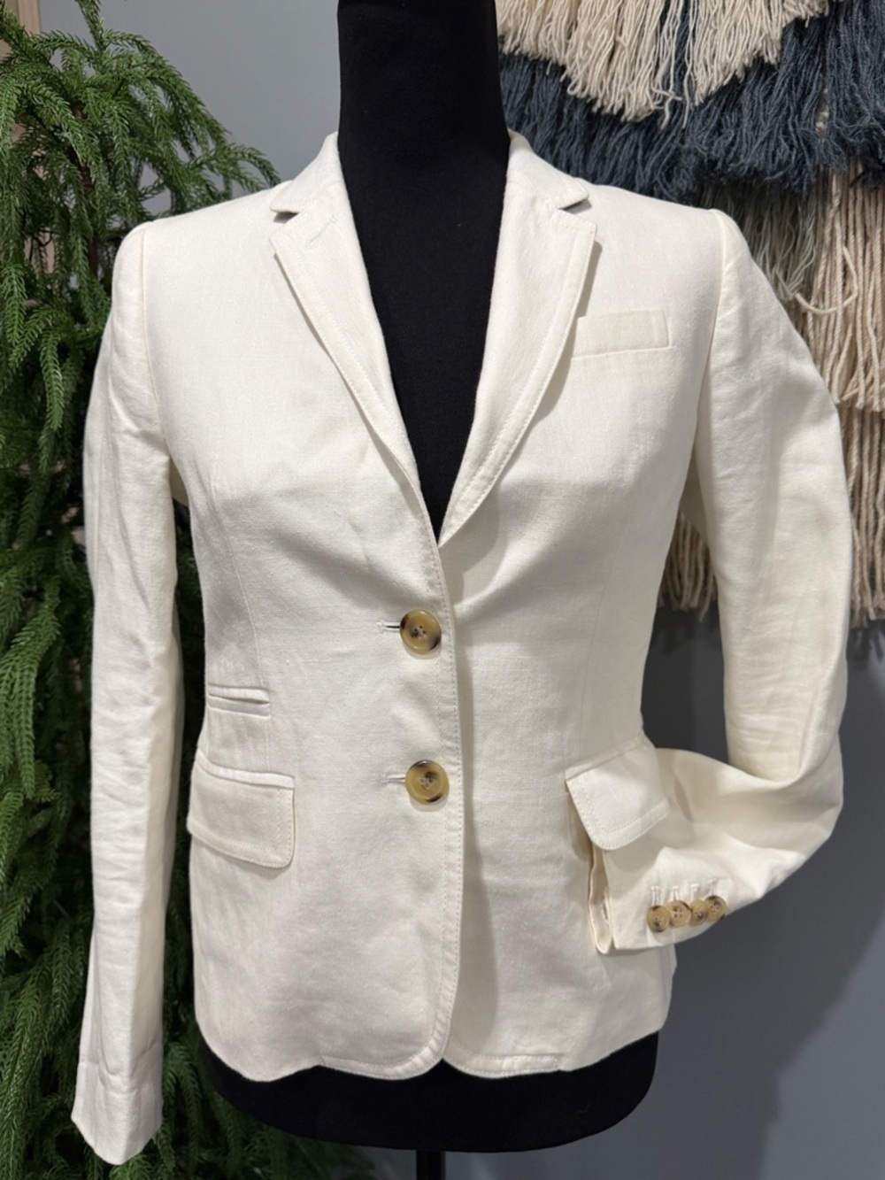 J.Crew Linen Blazer Ivory Cream Tailored Jacket Size 2 Classic Preppy - Picture 3 of 13